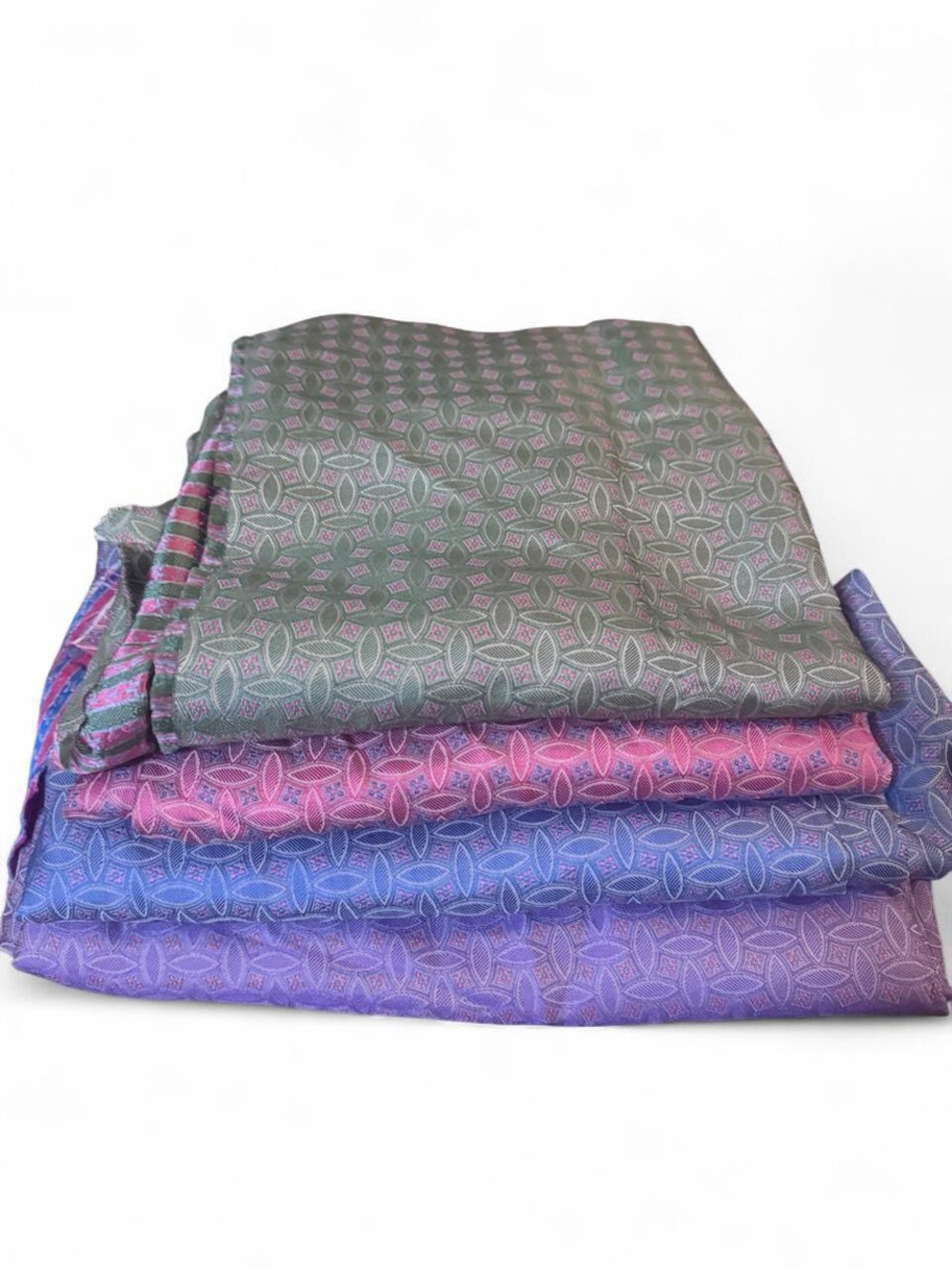 4pc bundle lot multi pastel 100% Italian silk fabric panels 36”X34”